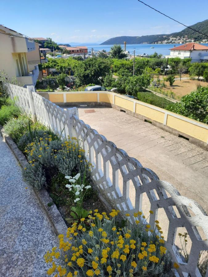 Marovito Apartment Supetarska Draga Exterior photo